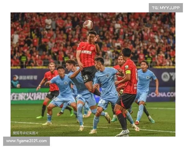 成都蓉城1-1平深圳新鹏城，锁定联赛第三