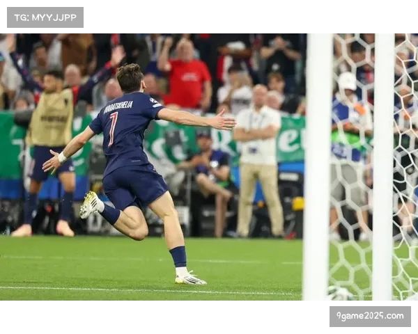 赛后复盘：解析那不勒斯唯一进球，克瓦拉茨赫利亚的肋部持球如何撕裂罗马防线